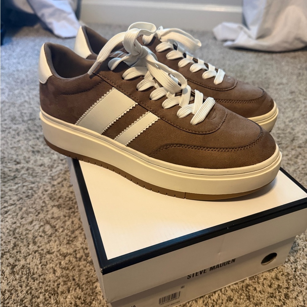 NIB Steve Madden Brown Ninja Platform Sneakers Size 9.5